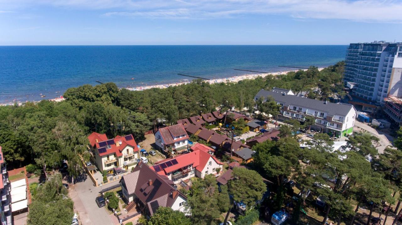 Domy Z Bala - Bungalow 50 Metrow Od Plazy Spa Domki Ogrzewane Dziwnowek Exterior photo